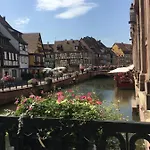Апартаменти Centre Historique La Collegiale *